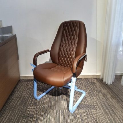 Fauteuil visiteur CLOVER