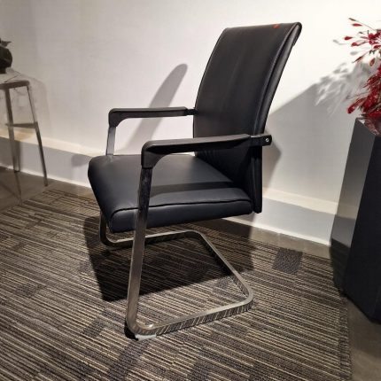 Fauteuil visiteur en PU