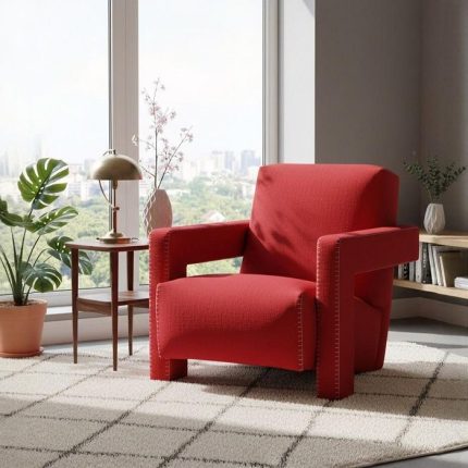 ACCENT CHAIR