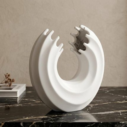 ART FLOWERS VASE