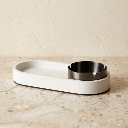 ASHTRAY