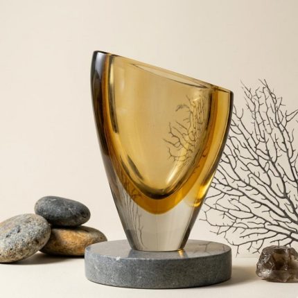 BROWN TRIANGULAR VASE