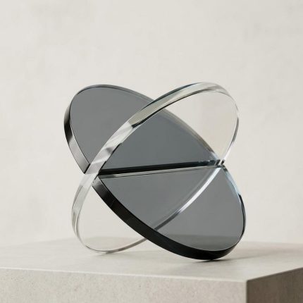 SCULPTURE EN PLEXI GREY